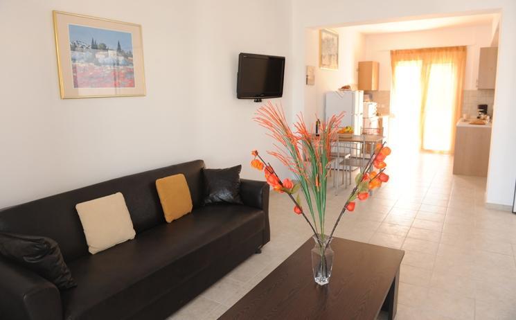 Gennadi Gardens Apartments & Villas Buitenkant foto