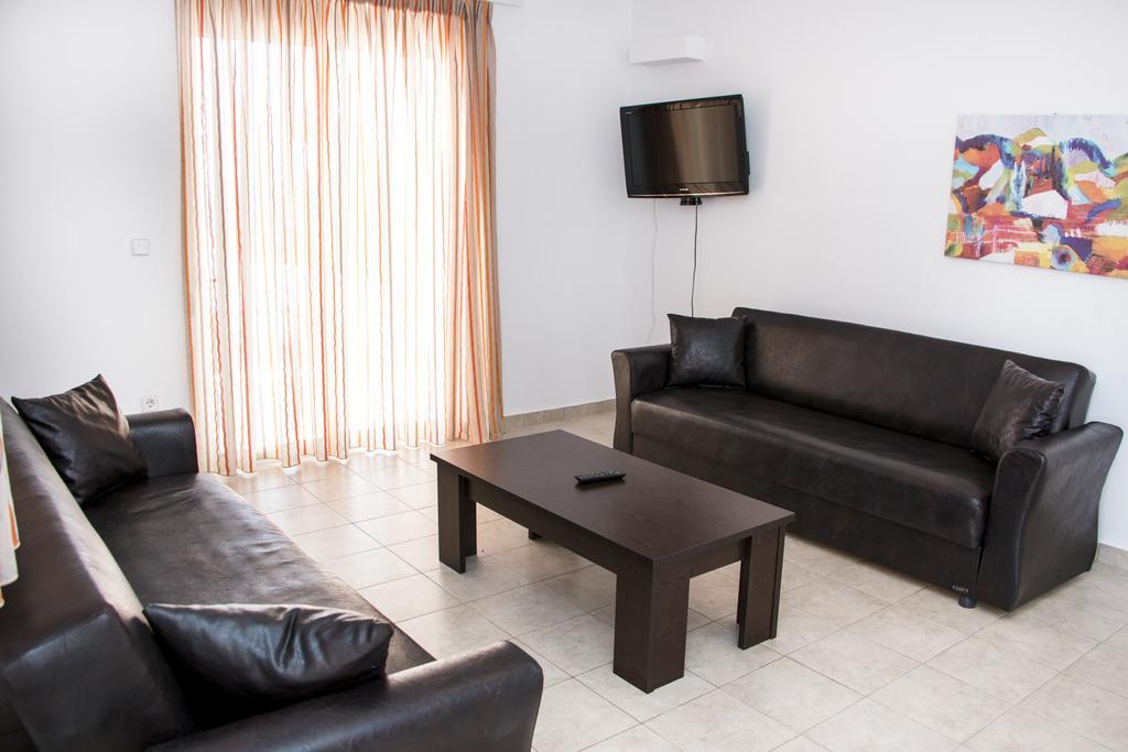 Gennadi Gardens Apartments & Villas Buitenkant foto