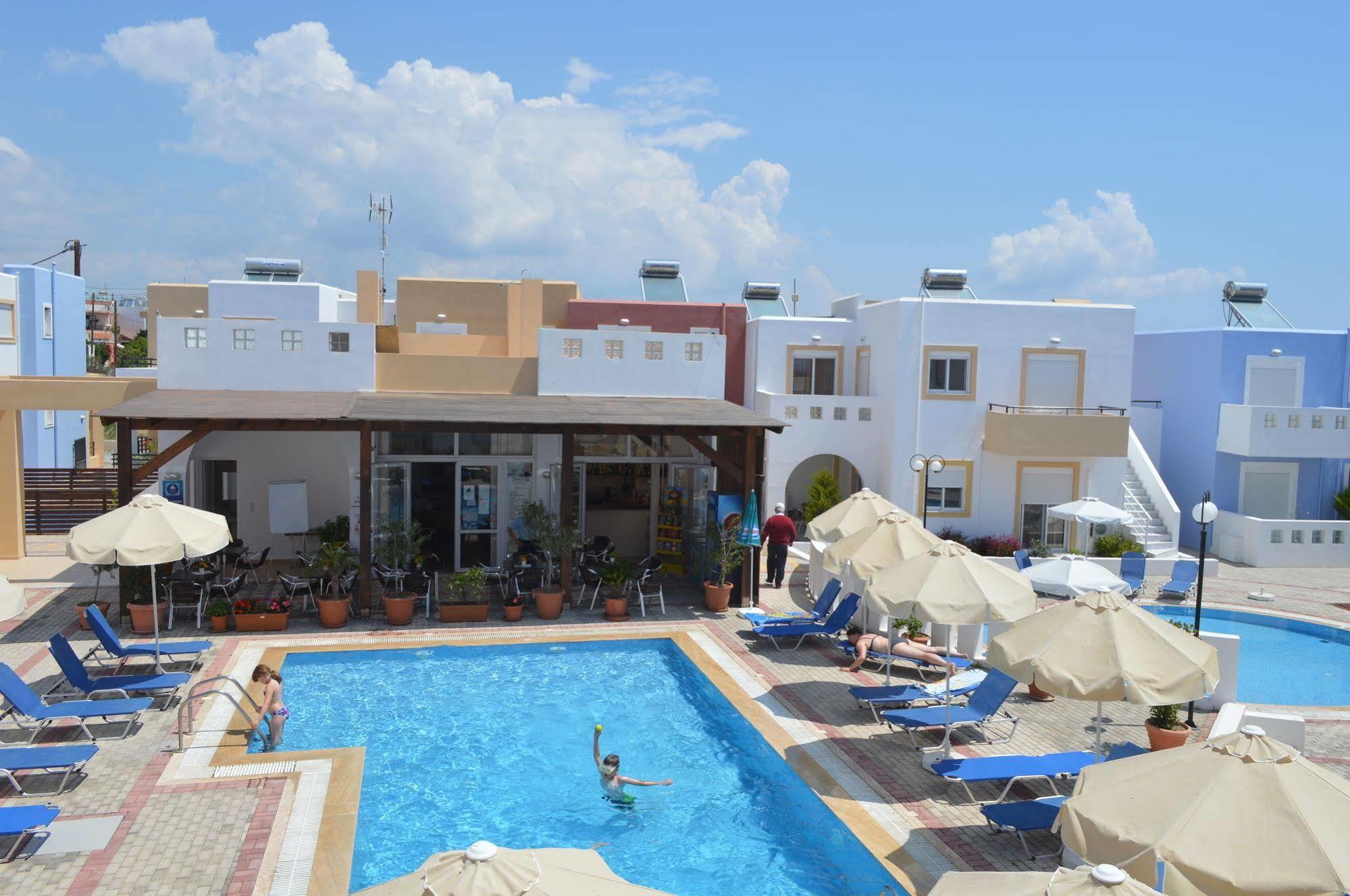 Gennadi Gardens Apartments & Villas Buitenkant foto