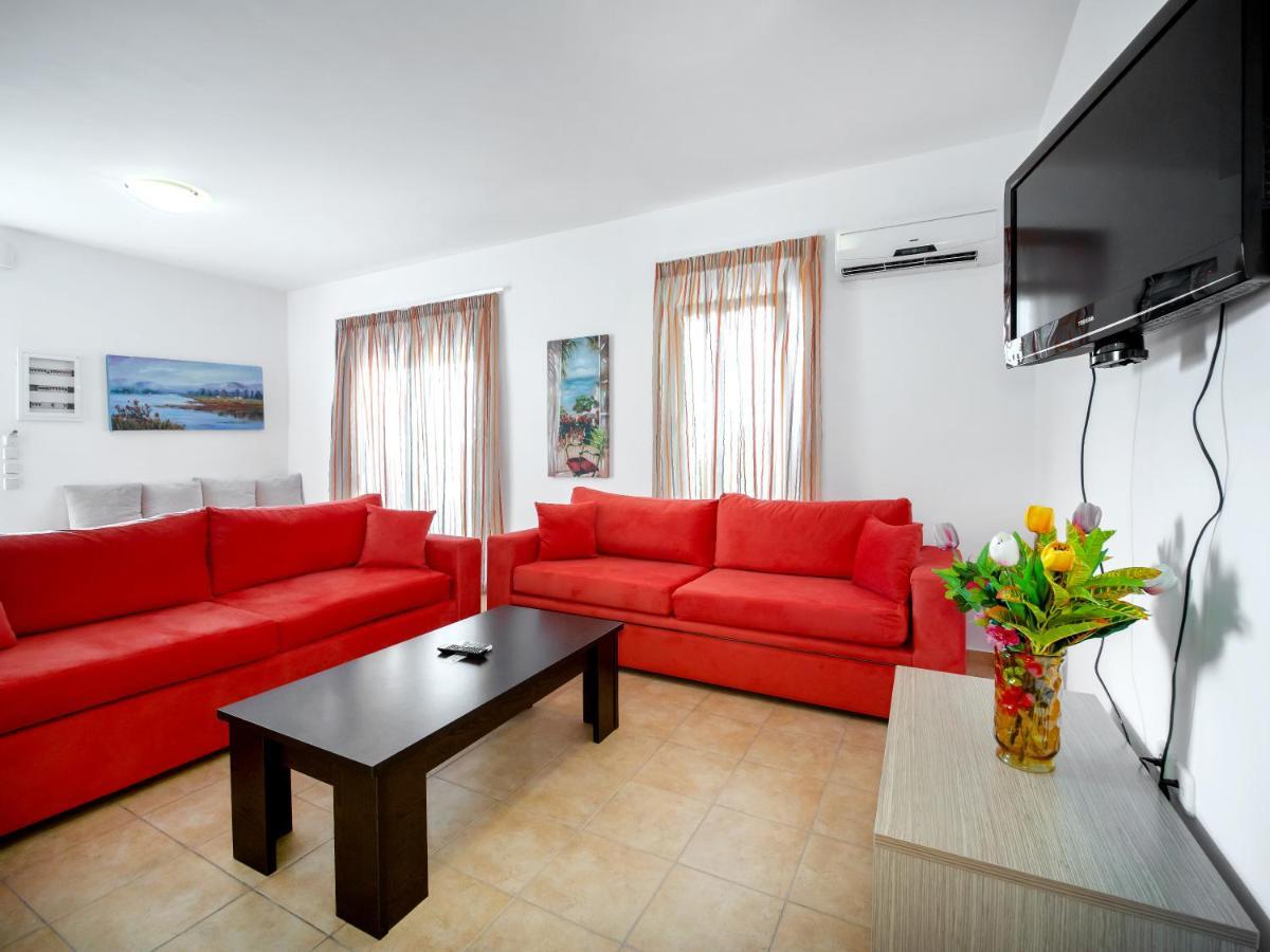 Gennadi Gardens Apartments & Villas Buitenkant foto